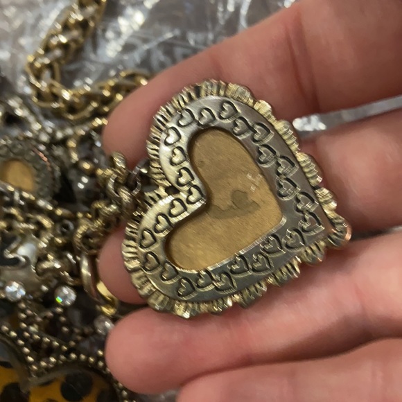BETSEY JOHNSON LEOPARD HEART CHARM NECKLACE VINTAGE STATEMENT MULTI STRAND - Picture 13 of 15